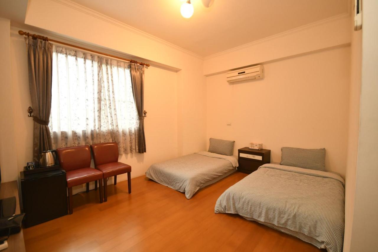 Dong Gang Li Yuan Homestay Donggang Exterior photo